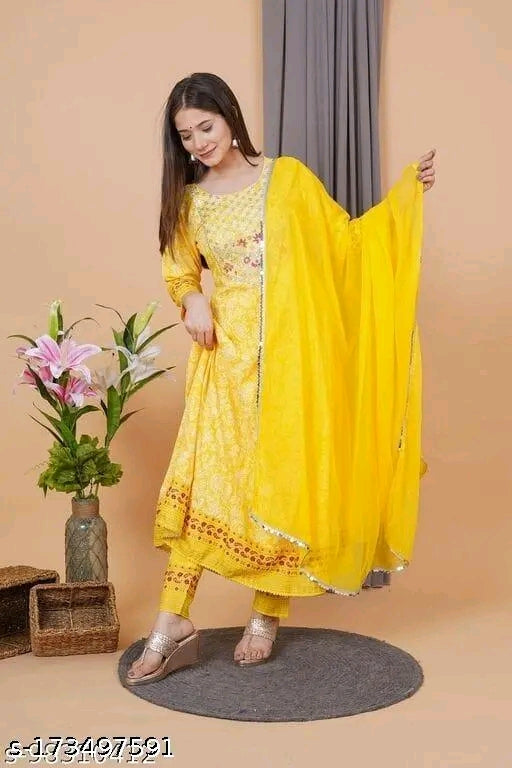 Noor-E-Sunhera Anarkali 3-Piece Set”